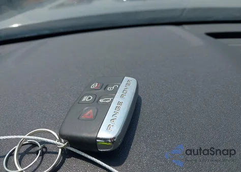 2019 Land Rover Range Rover Velar P250 R-Dynamic Se from USA, damaged, VIN SALYL2EX2KA793688